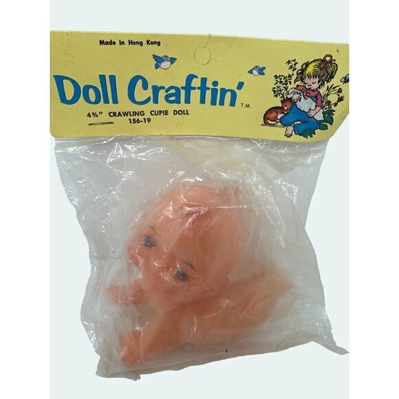 Vintage Kewpie Doll Crawling Rubber Vinyl Naked Baby Shower Cake Topper 4.75 in - Picture 1 of 8